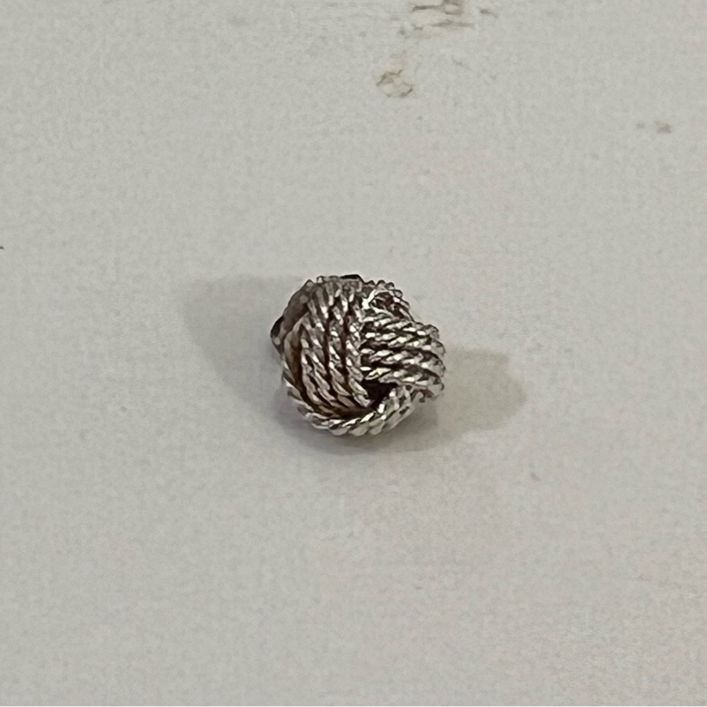 Tiffany Knot Earing (1)